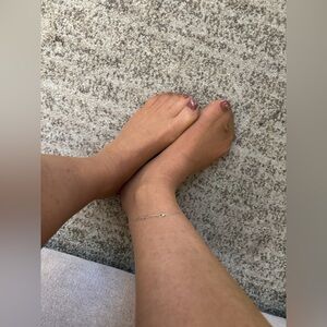 Well w0rn tan beige knee-high stockings loved favorites feet toes used warm GUC